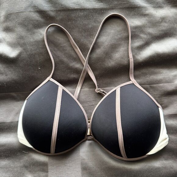 VICTORIA'S SECRET Black White Color Block Swim Push Up Bikini Top Size 36DD - Picture 1 of 5